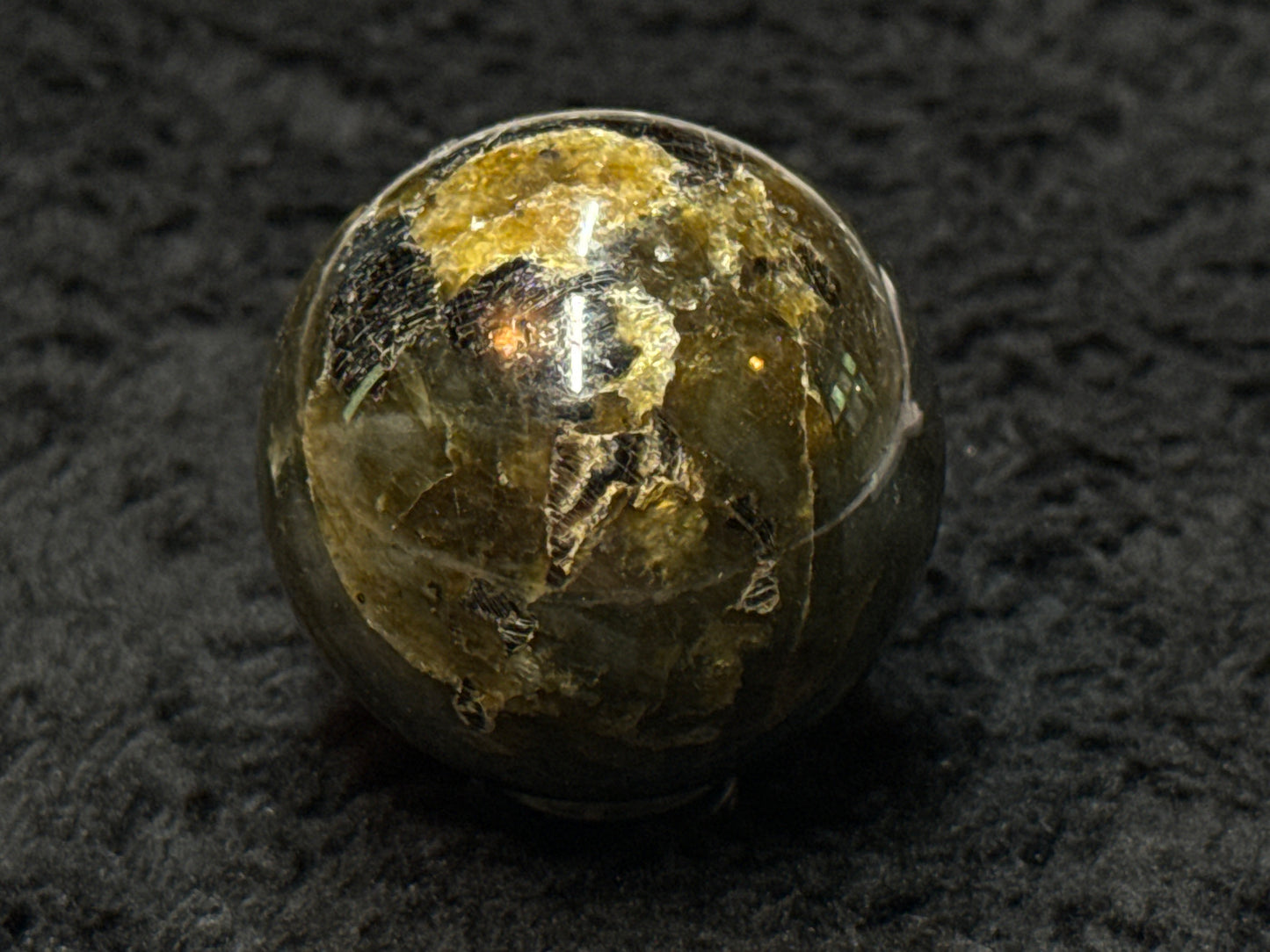 Labradorite Sphere 1-9/16”