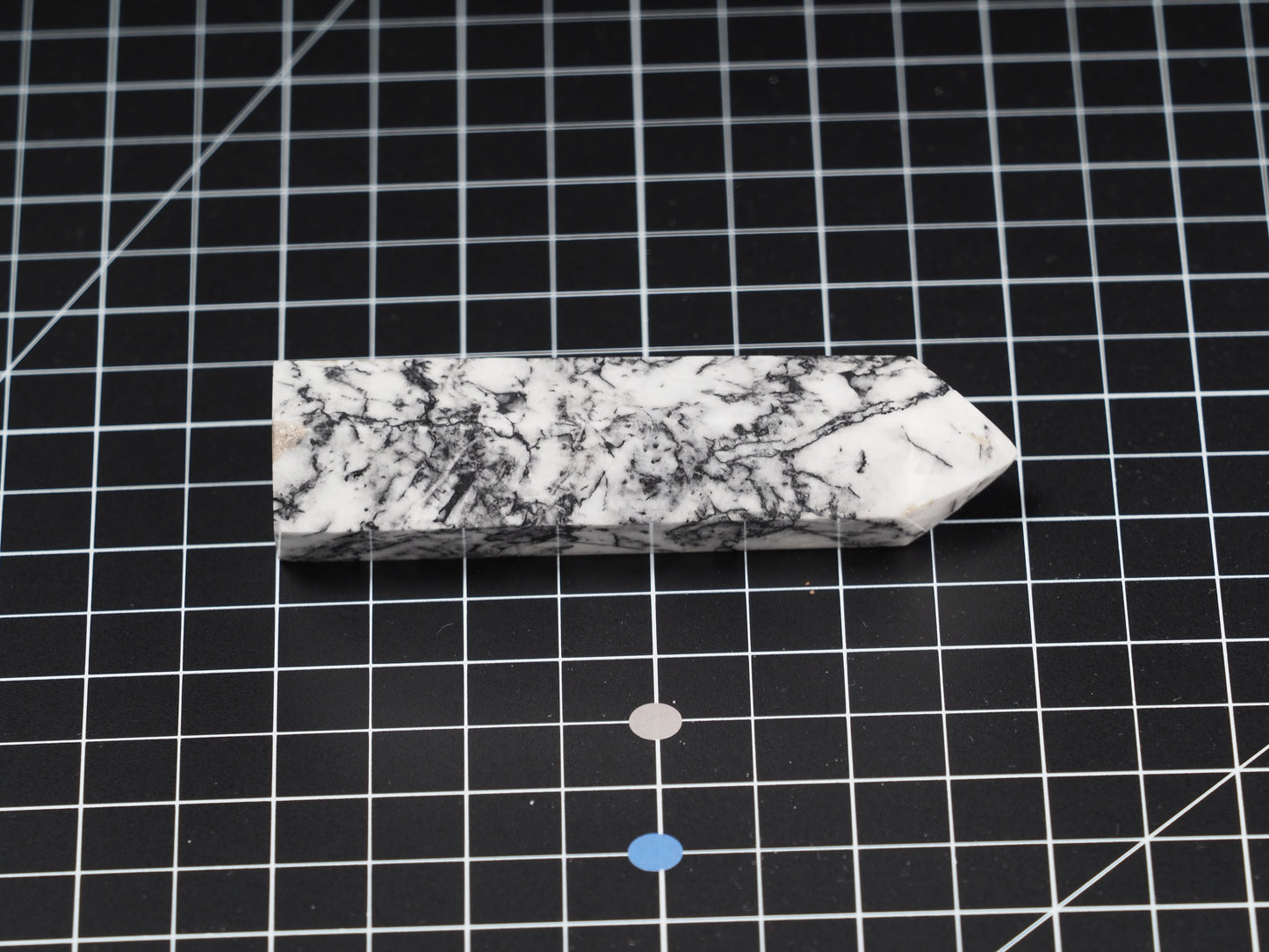 Net or Spiderweb Jasper Point 4"