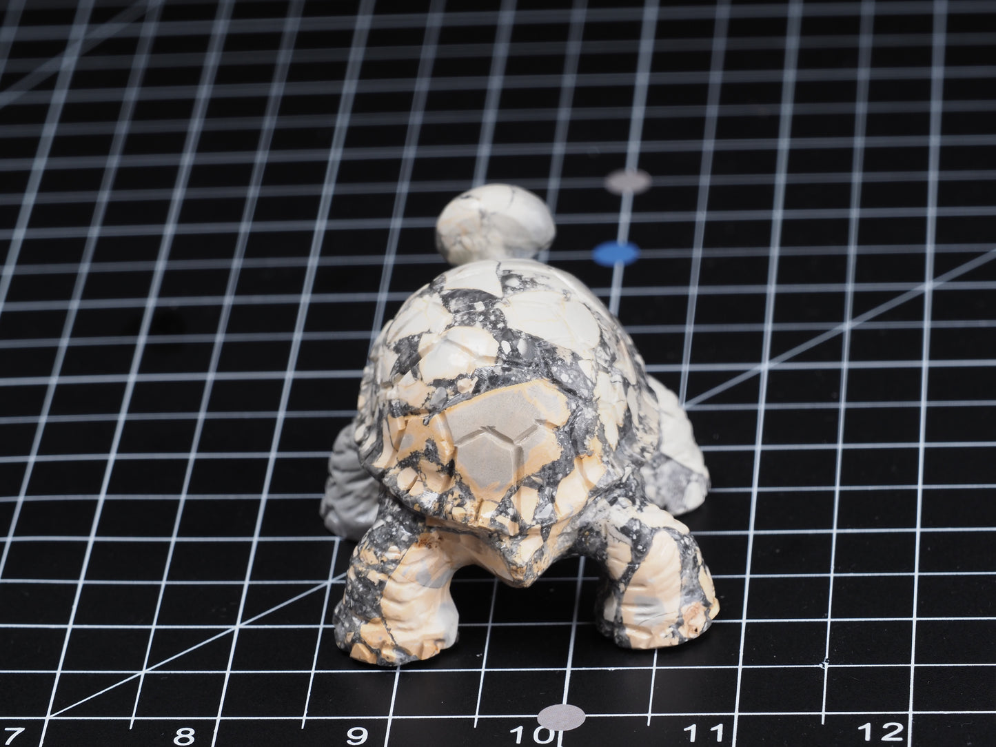 Tortoise / Turtle Maligano Jasper Carving