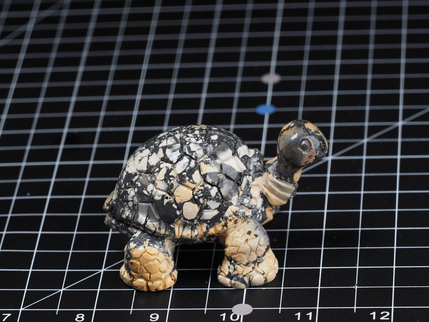 Tortoise / Turtle Maligano Jasper Carving