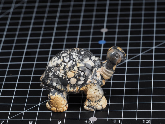 Tortoise / Turtle Maligano Jasper Carving