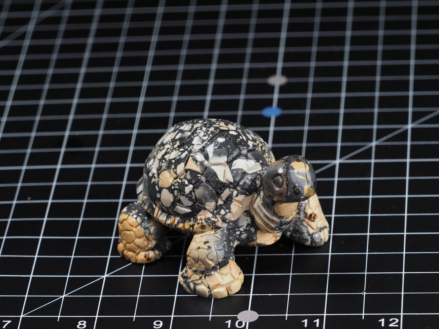 Tortoise / Turtle Maligano Jasper Carving