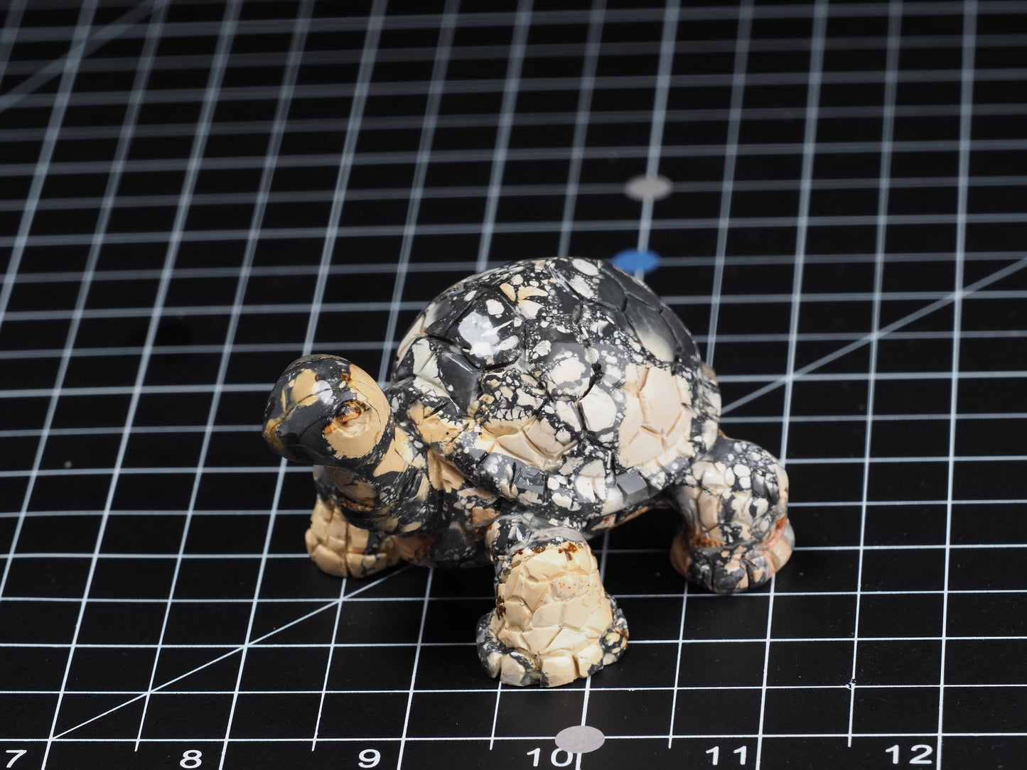 Tortoise / Turtle Maligano Jasper Carving