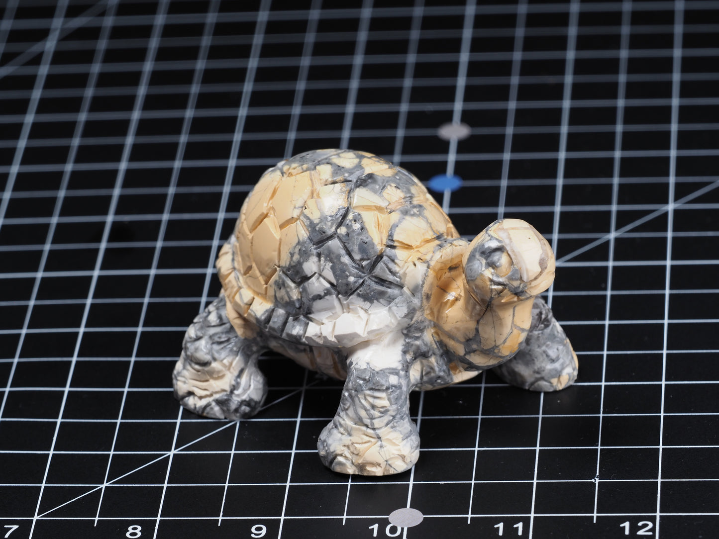 Tortoise / Turtle Maligano Jasper Carving
