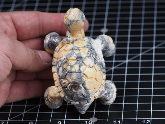 Tortoise / Turtle Maligano Jasper Carving