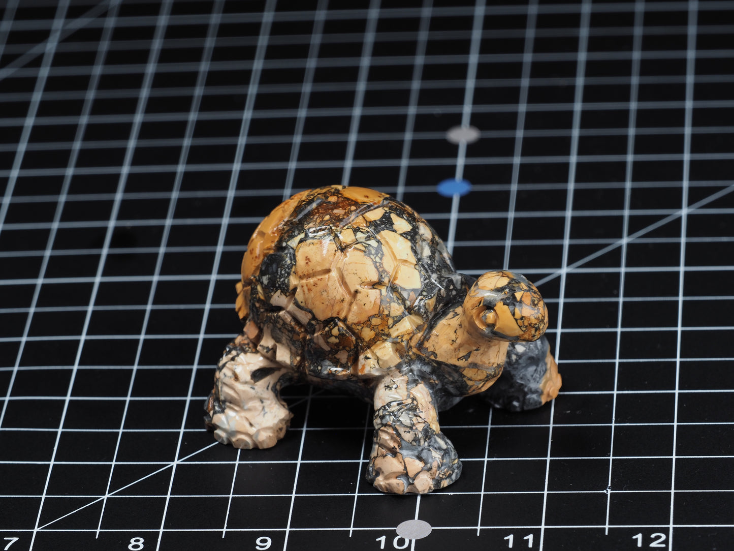 Tortoise / Turtle Maligano Jasper Carving