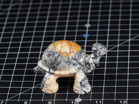 Tortoise / Turtle Maligano Jasper Carving