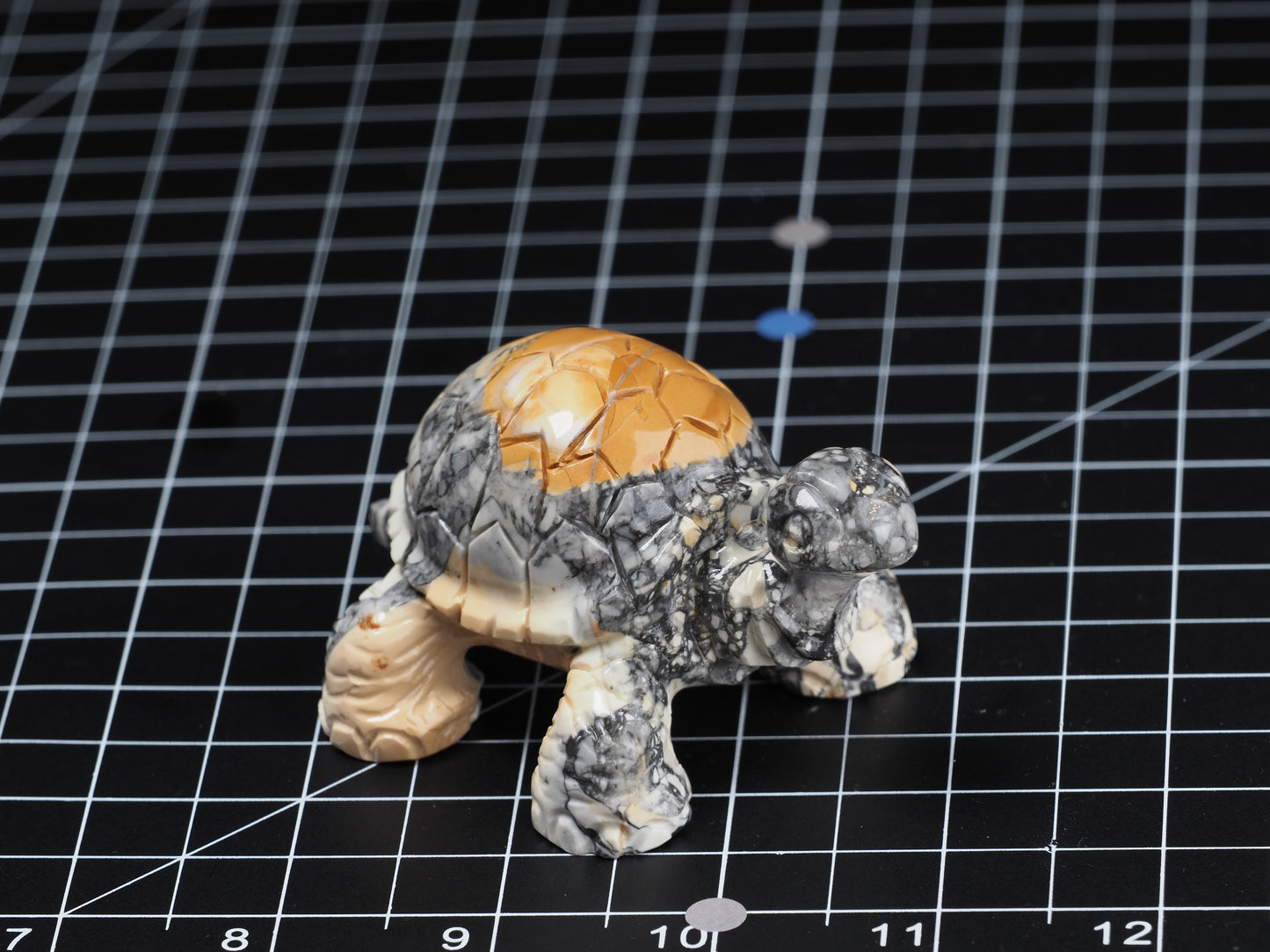 Tortoise / Turtle Maligano Jasper Carving