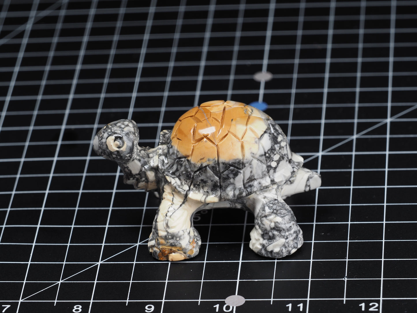 Tortoise / Turtle Maligano Jasper Carving