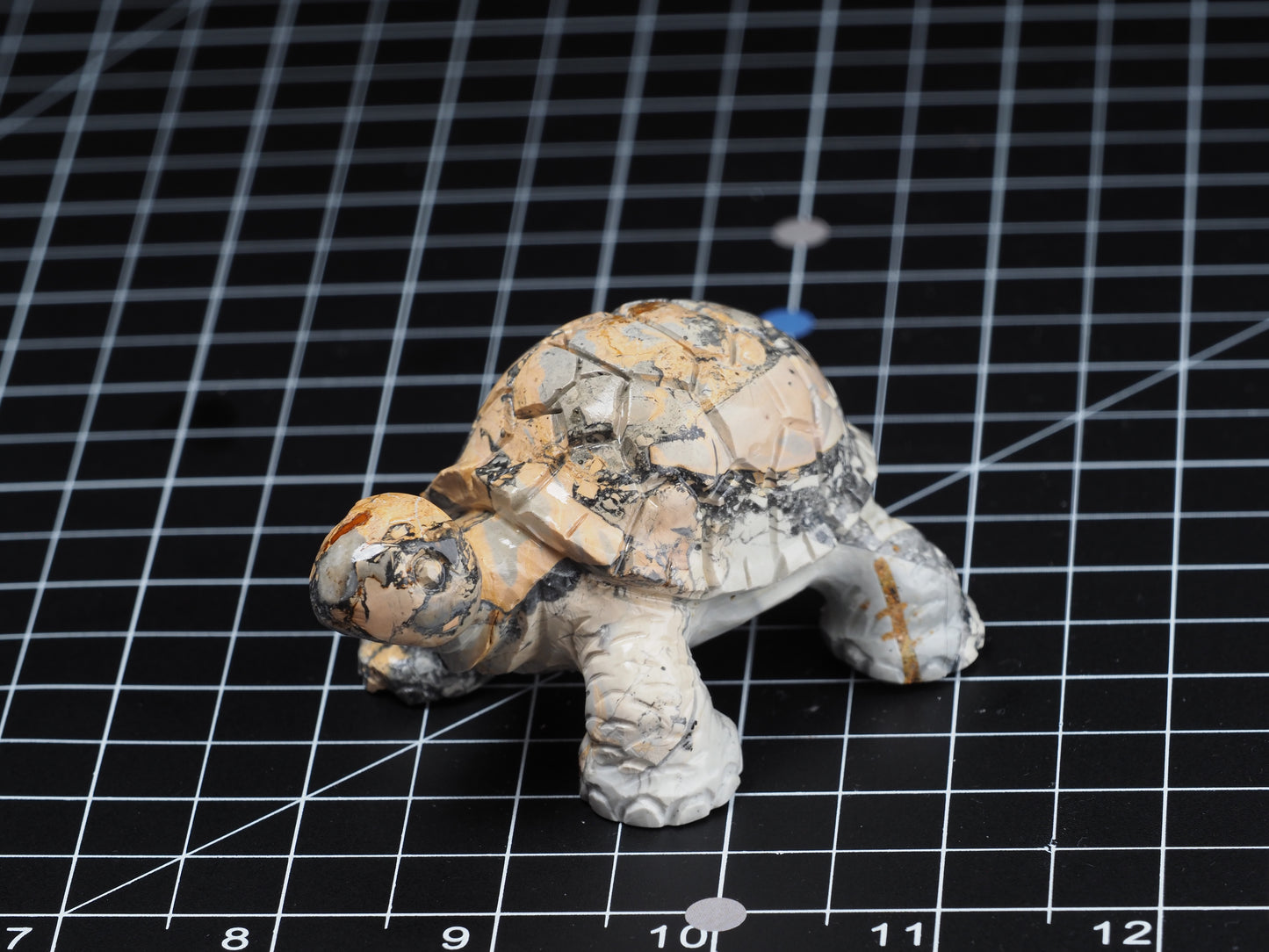 Tortoise / Turtle Maligano Jasper Carving