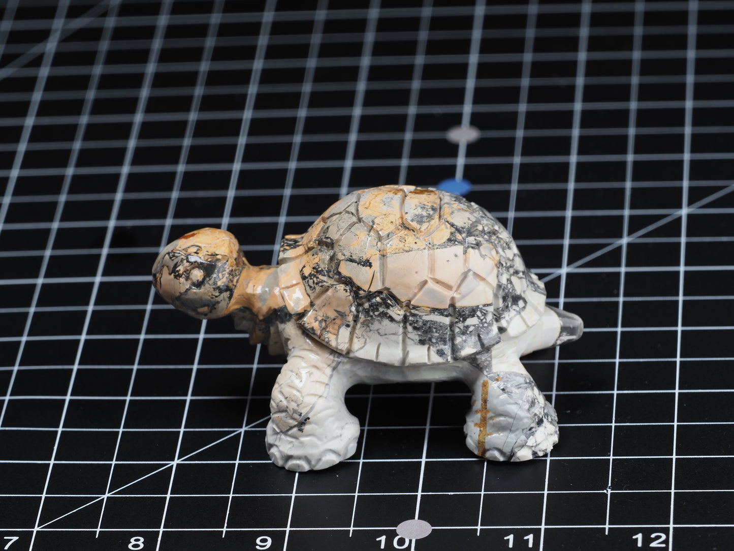 Tortoise / Turtle Maligano Jasper Carving